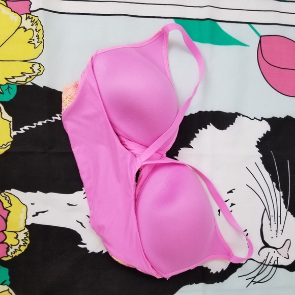 4 for $25- Victoria's Secret Body Ombre Lace Bra - Picture 2 of 3